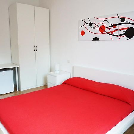 Hotel Amaca Pavia Zimmer foto